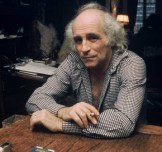 Léo Ferré chez lui en 1976 (MUUS/SIPA)